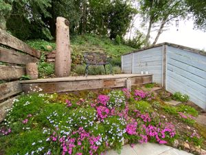 REAR 6- click for photo gallery